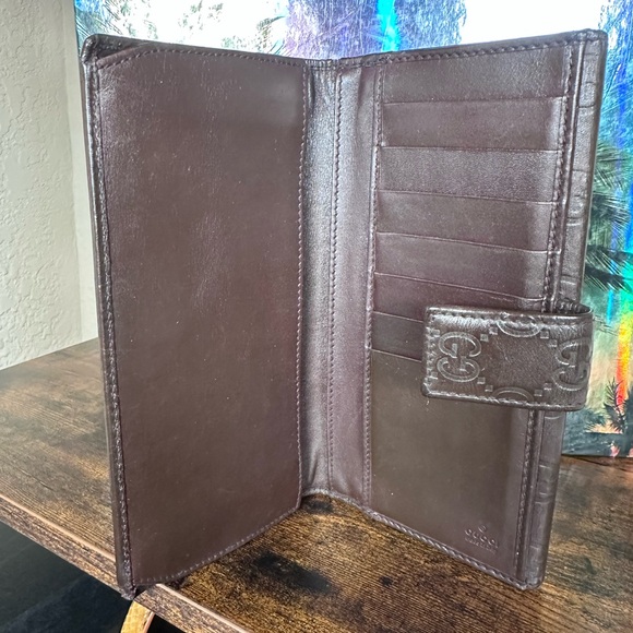 Authentic Gucci Brown Leather Embossed Long Wallet - Picture 6 of 10